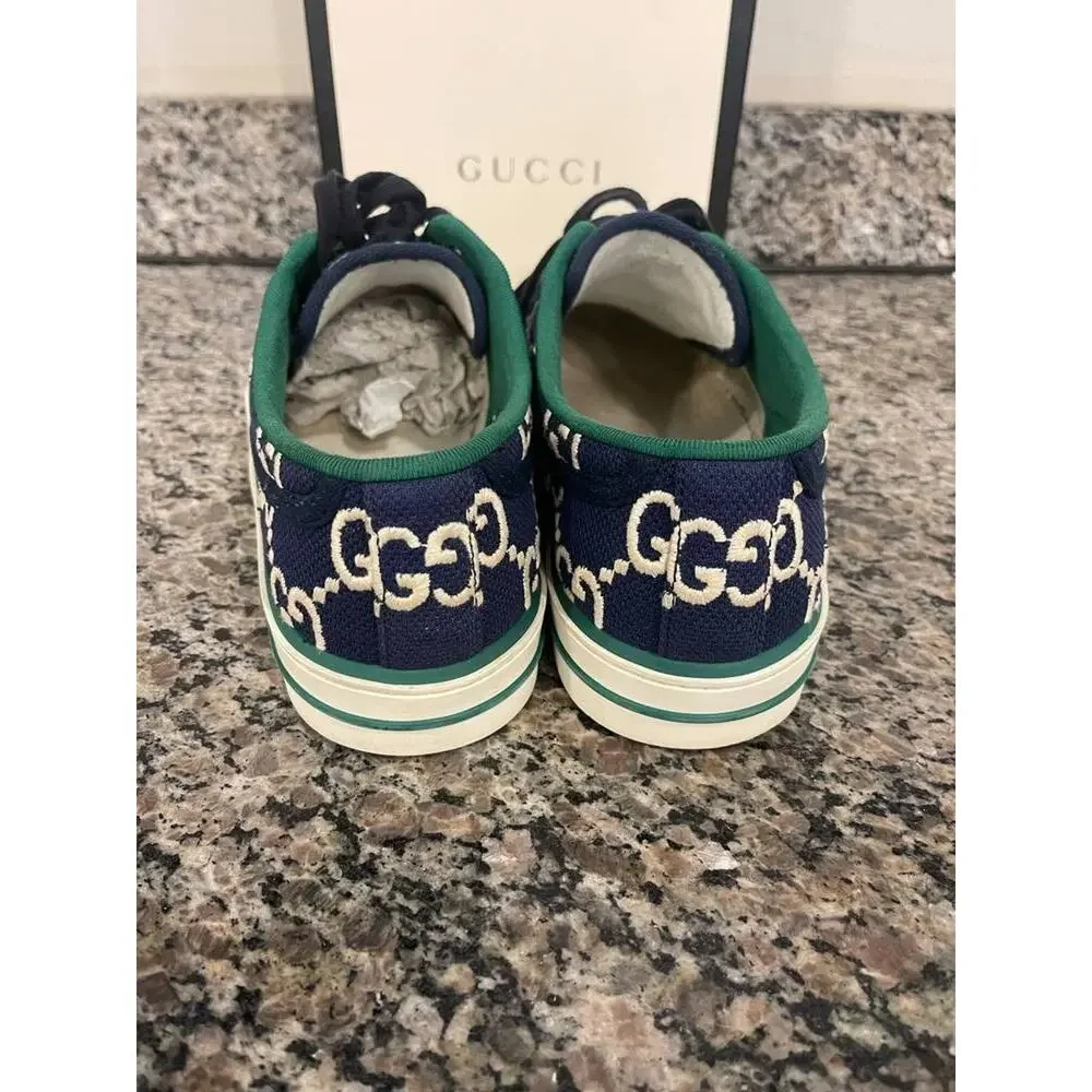 Gucci men size